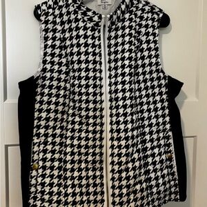 Kim Rogers Black and White Houndstooth Vest